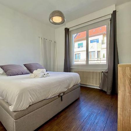 Toit-Terrasse Traversant Plein Centre 100M Du Lac Apartment Annecy Luaran gambar