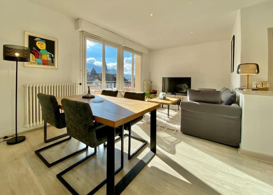 Toit-Terrasse Traversant Plein Centre 100M Du Lac Apartment Annecy Luaran gambar